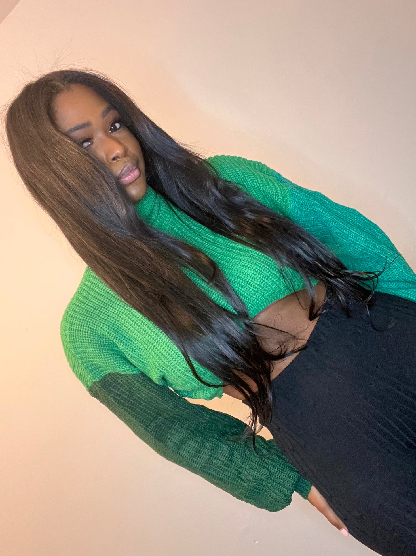 Hi neck cropped sweater