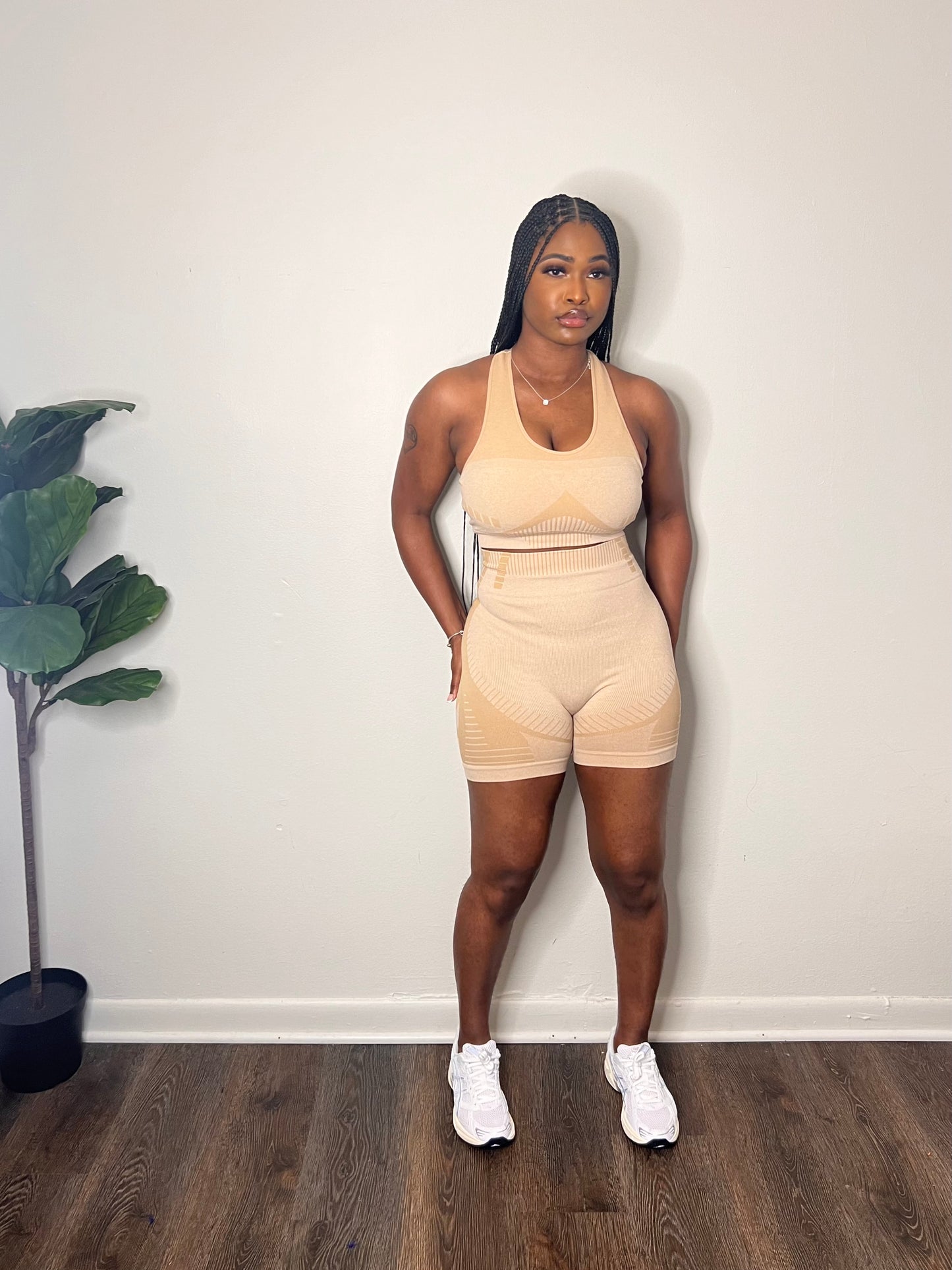 Sporty Shorty “Tan”