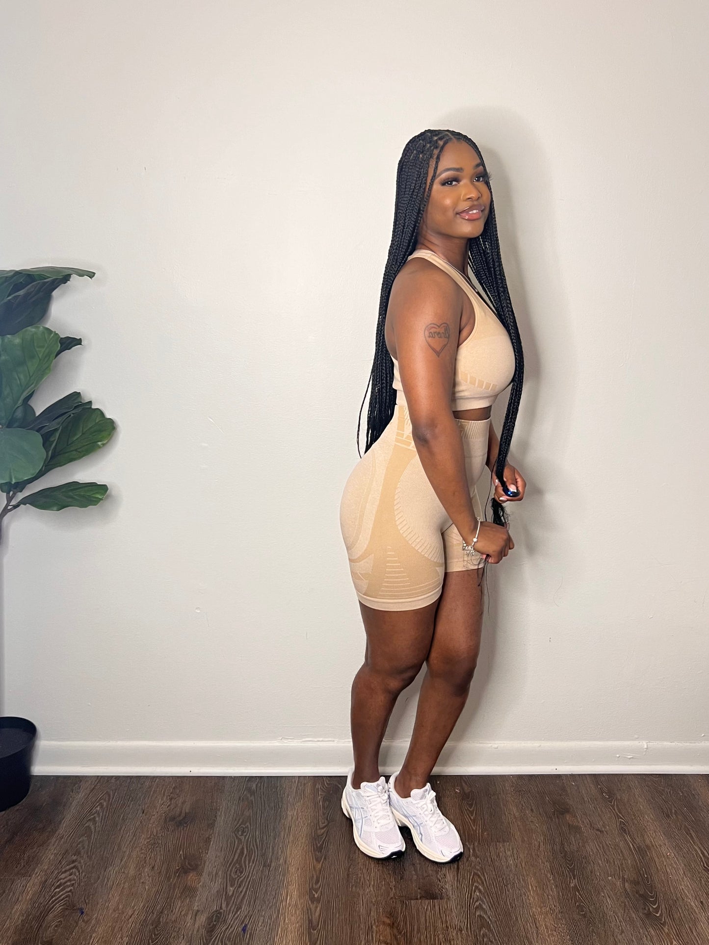Sporty Shorty “Tan”