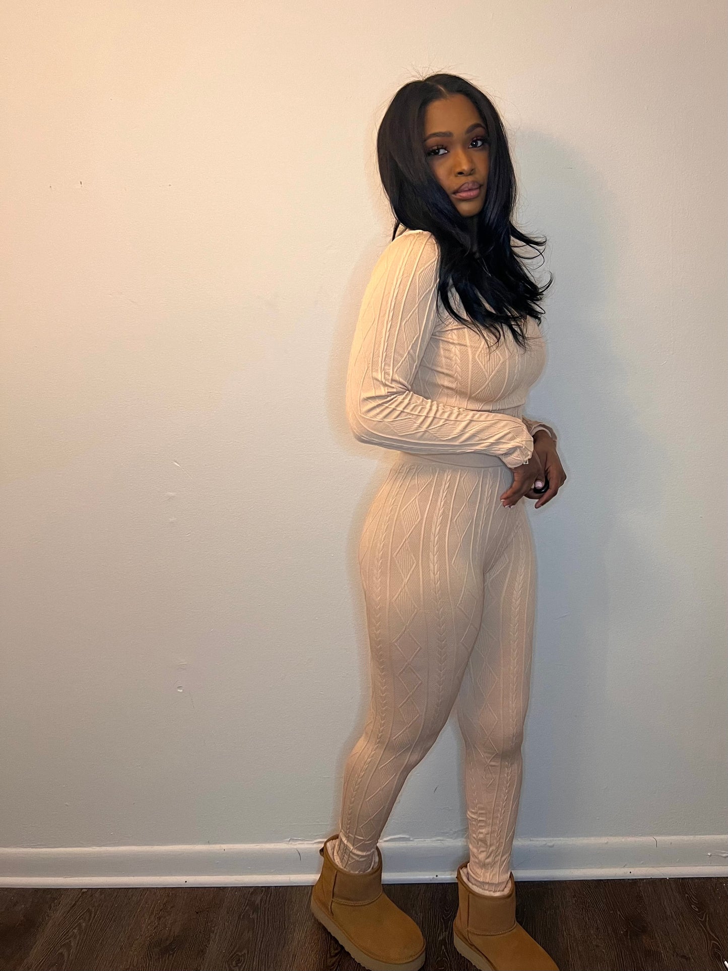 Basic Baddie Set fee