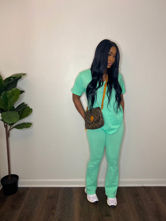 Lounge Around “Mint”