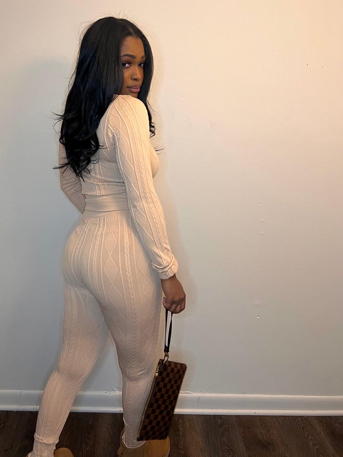Basic Baddie Set fee